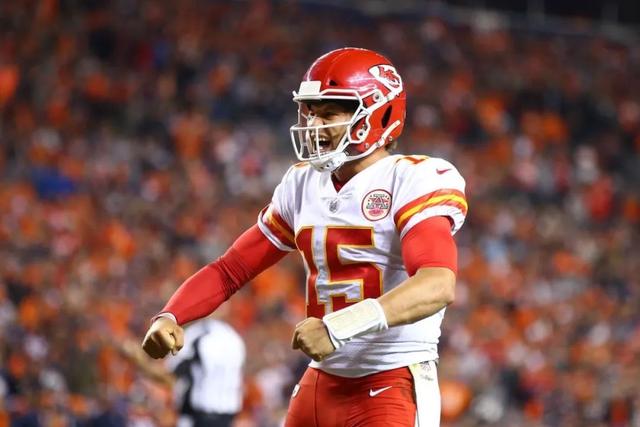 橄榄球再创历史，冠军实至名归