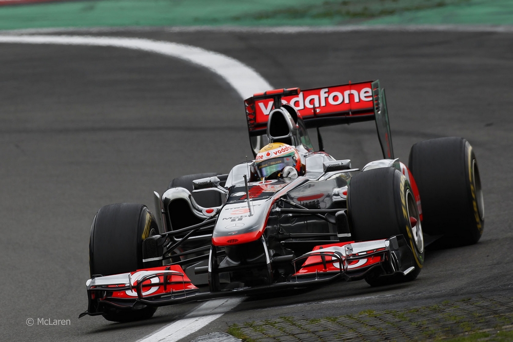 迈凯伦翻盘威廉姆斯,汉密尔顿高光表现 迈凯伦翻盘威廉姆斯,汉密尔顿高光表现