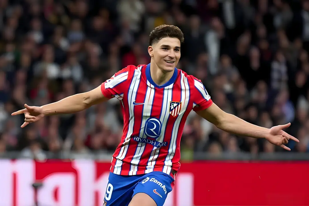 AC米兰逆转瑞典,库尔图瓦状态火热 AC米兰逆转瑞典,库尔图瓦状态火热