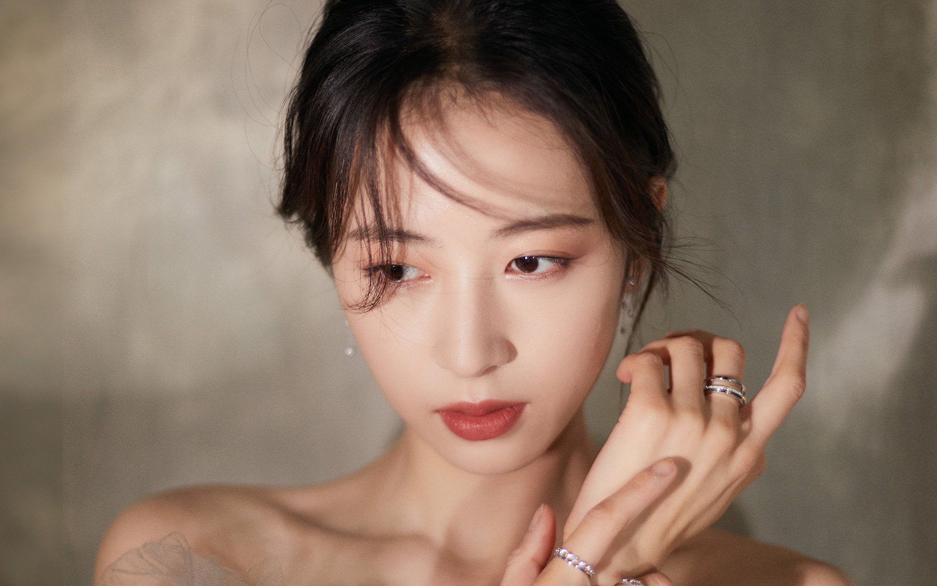 当尖刀变坚盾，拉什福德的防守艺术，如何冰封克罗地亚的华丽引擎