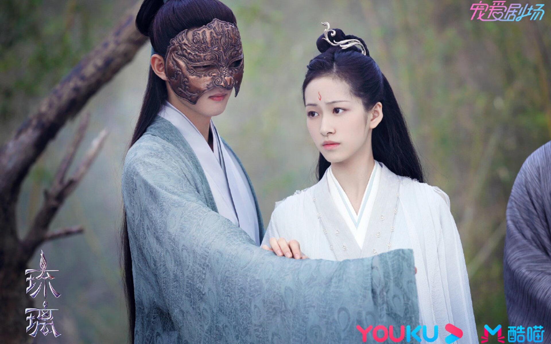 绝境反击，C罗帽子戏法难阻阿尔及利亚奇迹突围伯纳乌