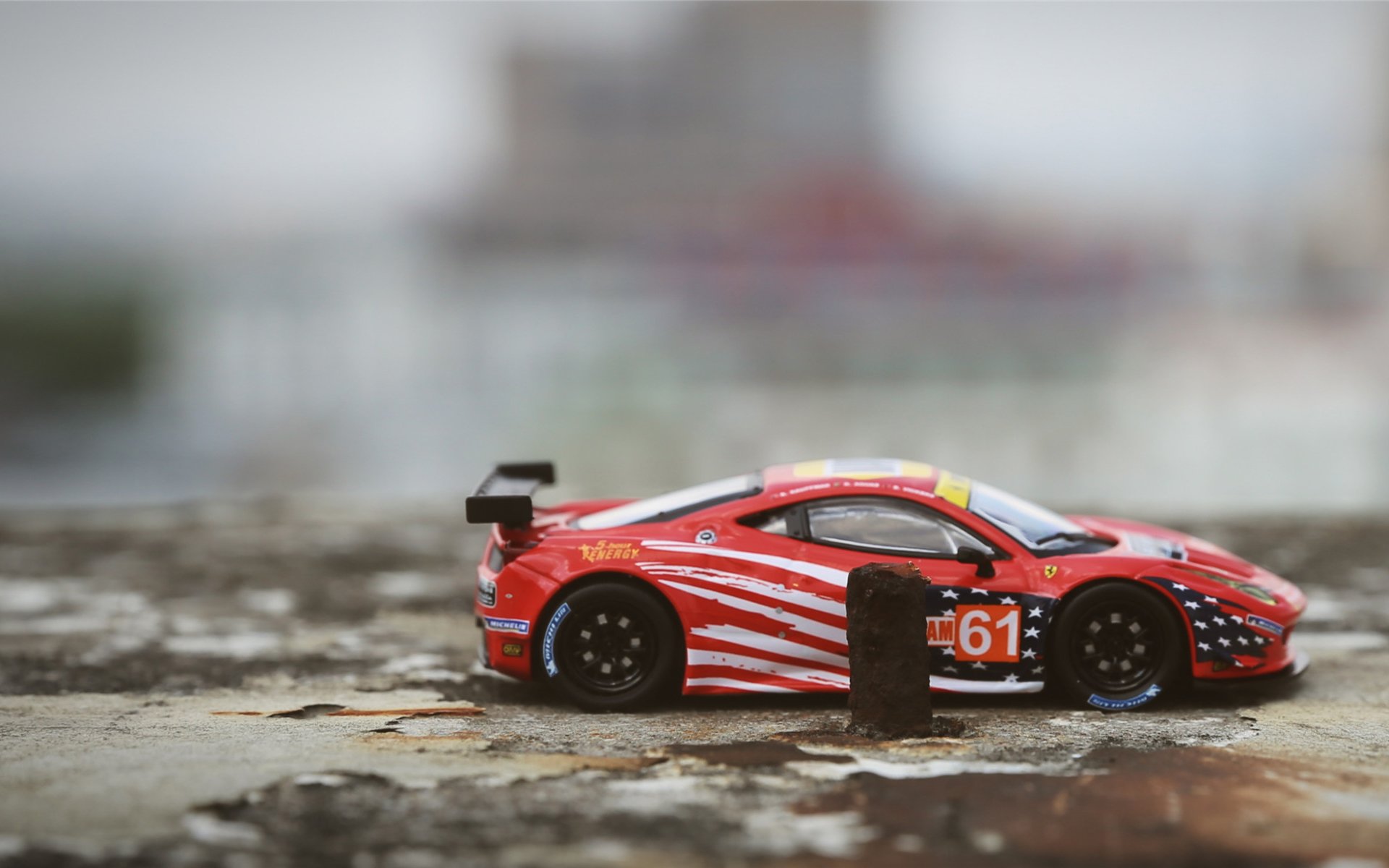 足球与时间的两面，当爆冷已成往事，未来呼啸而至